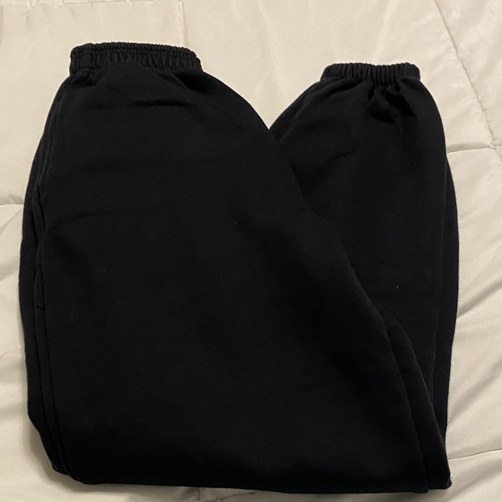 Classic Black sweatpants
